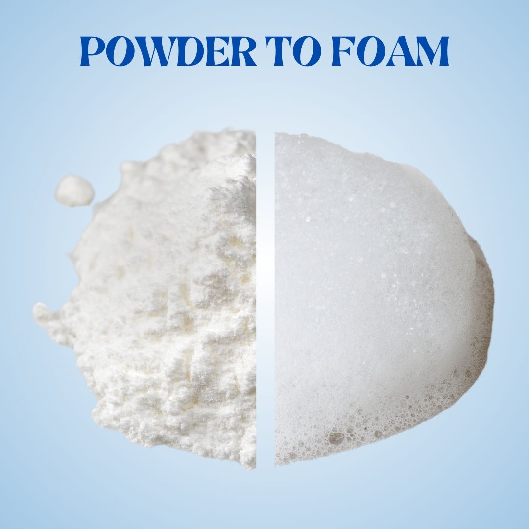 "Powder-to-foam vegan anti-dandruff shampoo with tea tree oil, salicylic acid, and zinc PCA for itchy scalp"